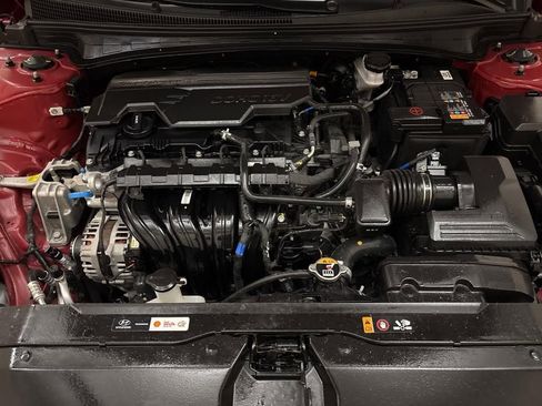 Certified 2026 Hyundai Elantra Sport w/ Cargo Package FWD image 18