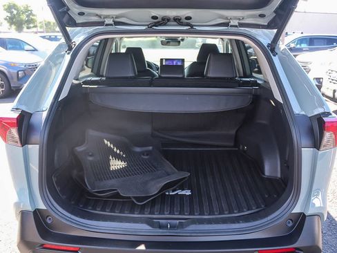 Used 2023 Toyota RAV4 XLE Premium image 38