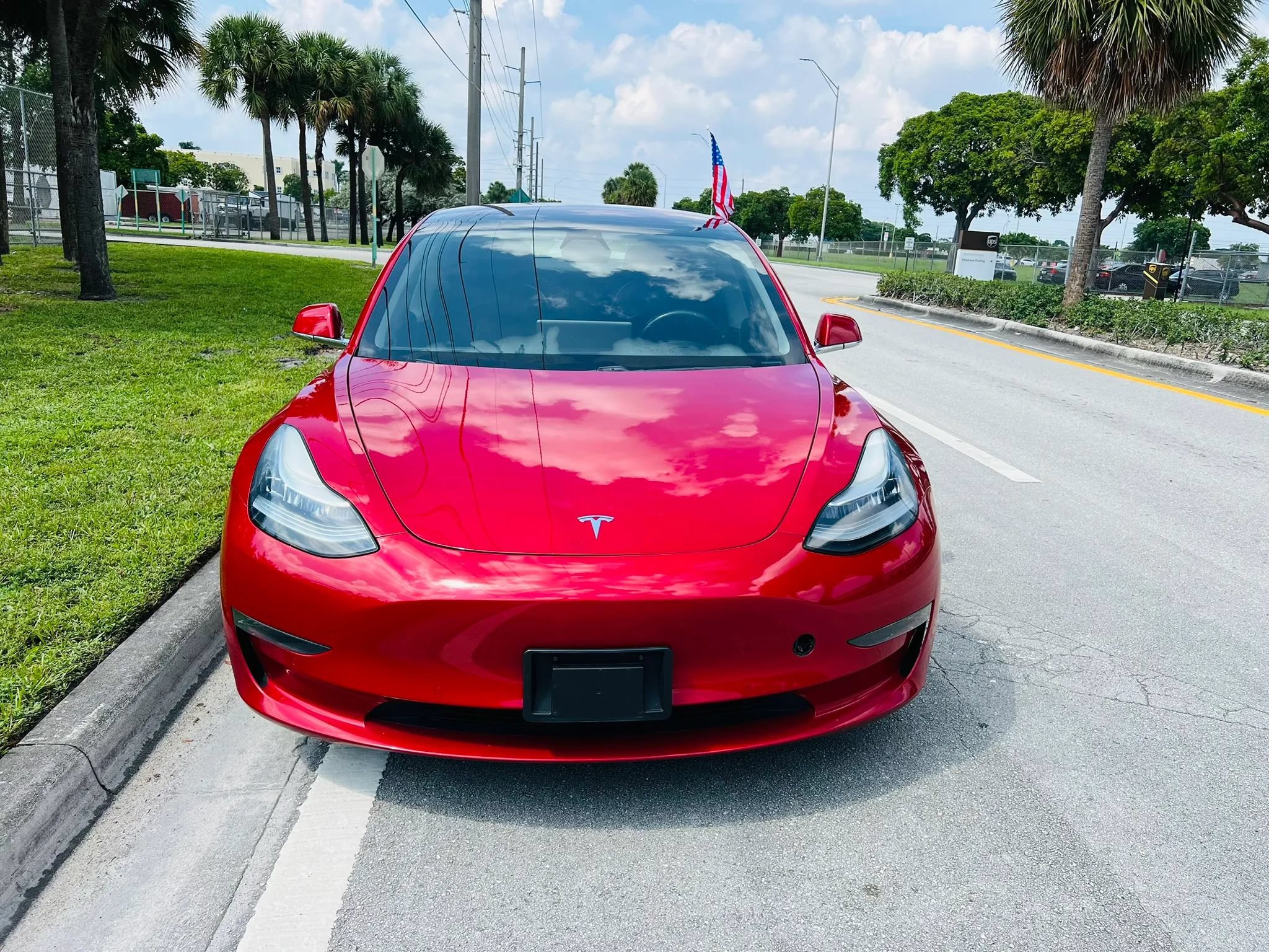 Used 2018 Tesla Model 3 Long Range RWD image 8