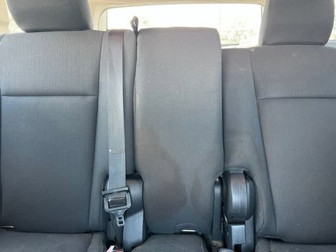 Used 2010 Dodge Journey SXT FWD image 18