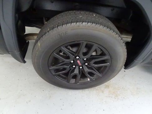 Certified 2024 GMC Sierra 1500 Elevation AWD/4WD image 25