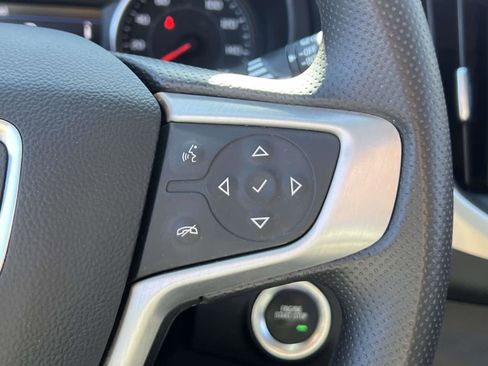 Used 2023 GMC Terrain SLE w/ Driver Convenience Package image 22