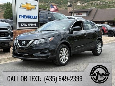 Used 2022 Nissan Rogue Sport S AWD/4WD image 1