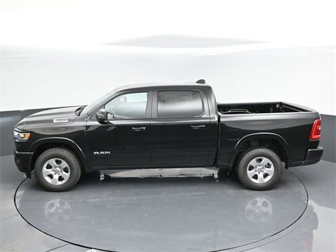 Used 2025 RAM 1500 Big Horn image 32