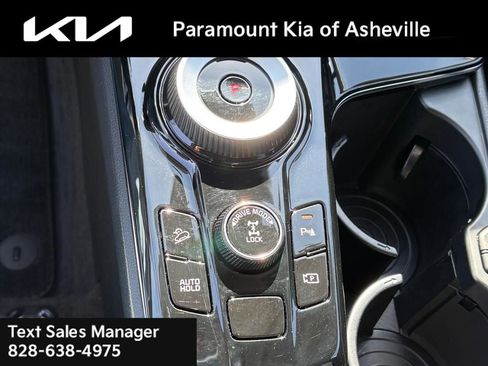 Certified 2025 Kia Sportage EX w/ EX Premium Package image 26