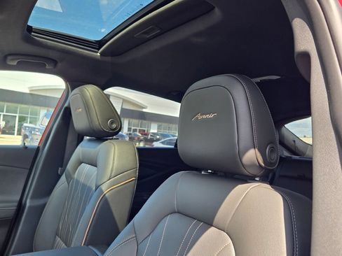 New 2026 Buick Envista Sport Touring FWD image 5
