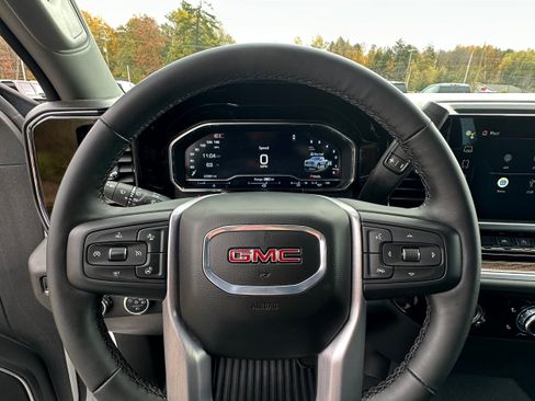 Used 2024 GMC Sierra 1500 Elevation AWD/4WD image 12