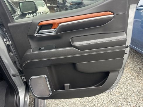 Used 2023 GMC Sierra 1500 Denali w/ Denali Reserve Package image 8