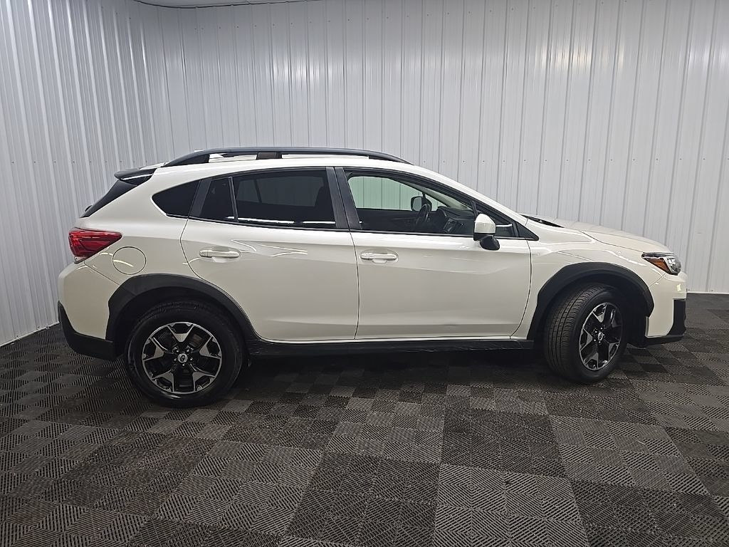 Used 2018 Subaru Crosstrek 2.0i Premium w/ Eyesight System AWD/4WD image 2