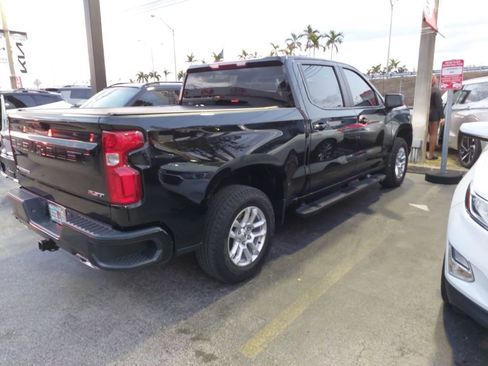 Used 2023 Chevrolet Silverado 1500 RST w/ Z71 Off-Road Package image 13