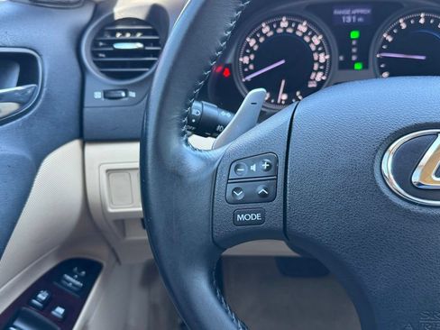 Used 2008 Lexus IS 250 w/ Premium Pkg RWD image 10