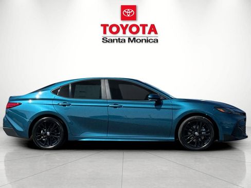 New 2026 Toyota Camry SE FWD image 2