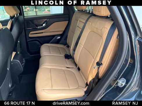 Used 2022 Lincoln Corsair Reserve w/ Equipment Group 201A AWD/4WD image 23