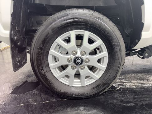 Used 2025 Toyota Tacoma SR image 8