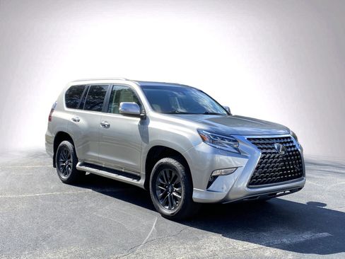 Used 2020 Lexus GX 460 Premium w/ Premium Package image 2