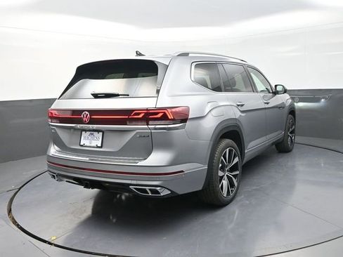 Used 2026 Volkswagen Atlas SEL Premium R-Line AWD/4WD image 8