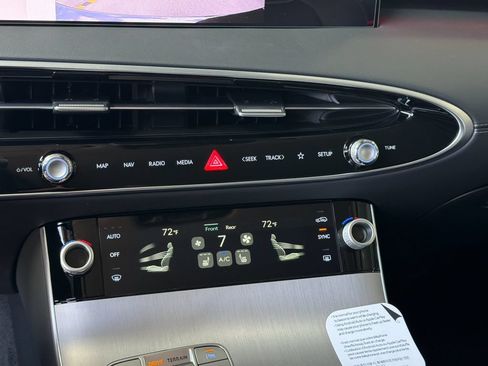 New 2026 Genesis GV70 2.5T Select AWD/4WD image 21