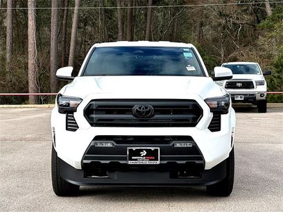 New 2026 Toyota Tacoma SR5