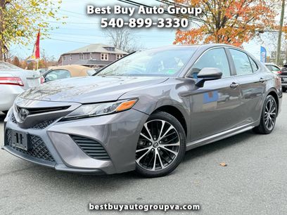 Used 2019 Toyota Camry SE