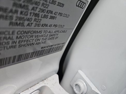 New 2026 Audi Q8 Premium Plus image 7