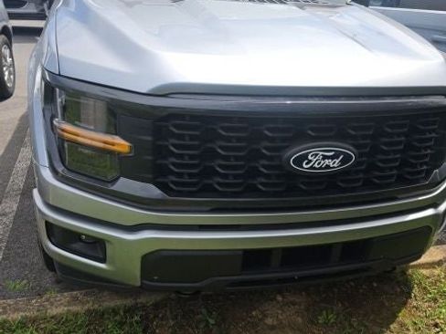 Used 2024 Ford F150 STX AWD/4WD image 3