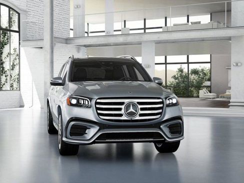 Used 2025 Mercedes-Benz GLS 450 4MATIC image 9