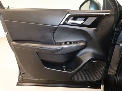 Used 2025 Mitsubishi Outlander SE AWD/4WD image 22