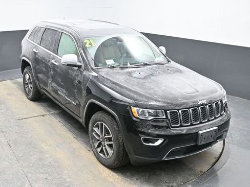 Used 2021 Jeep Grand Cherokee Limited image 20
