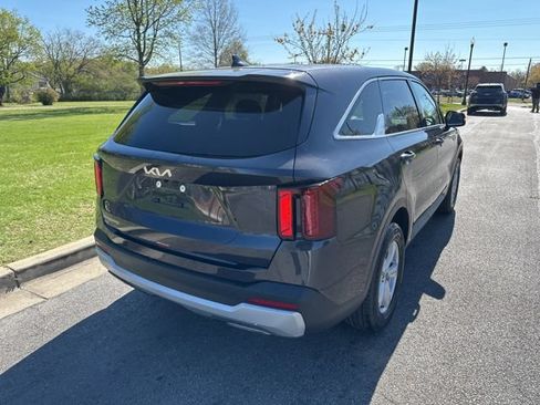 New 2026 Kia Sorento LX FWD image 20