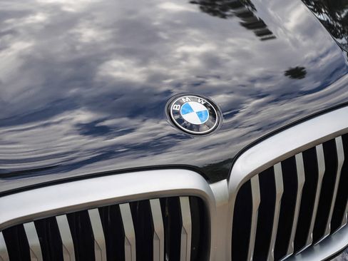 Used 2024 BMW X5 sDrive40i w/ Parking Assistance Package RWD image 11