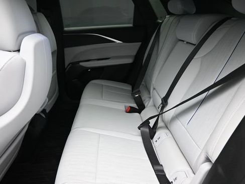Used 2024 Cadillac Lyriq Sport w/ LPO, Floor Liner Package AWD/4WD image 17