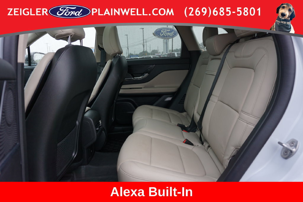 Used 2025 Lincoln Corsair Grand Touring AWD/4WD image 12