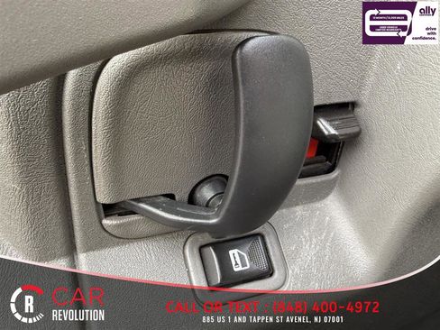 Used 2017 Chevrolet Express 3500 LT w/ LT Preferred Equipment Group RWD image 29