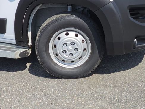 Used 2023 RAM ProMaster 2500 image 2