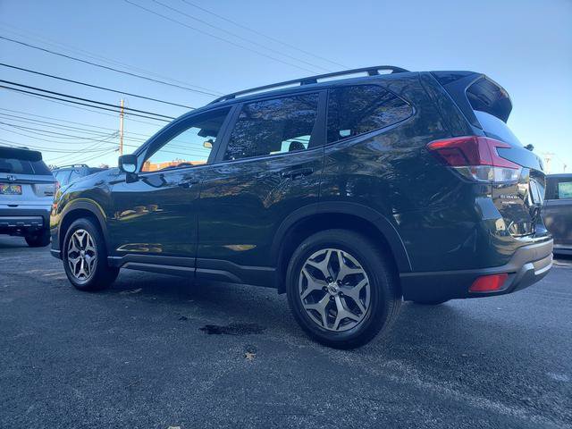 Certified 2024 Subaru Forester Premium AWD/4WD image 5
