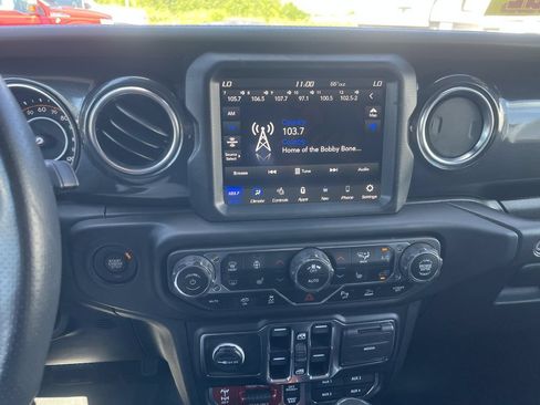 Used 2023 Jeep Wrangler Unlimited Rubicon 392 w/ Trailer Tow Package AWD/4WD image 23