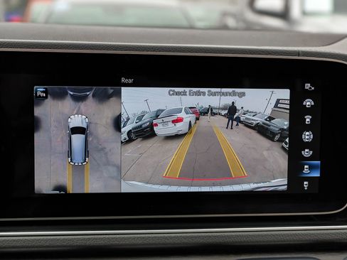 Used 2020 Mercedes-Benz GLS 450 4MATIC image 28