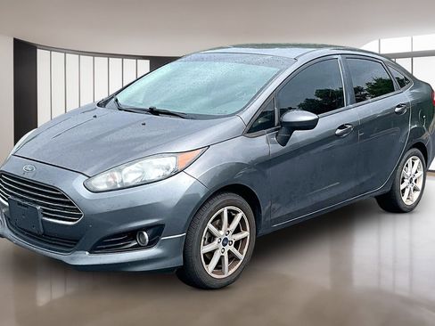 Used 2019 Ford Fiesta SE w/ Equipment Group 201A FWD image 3