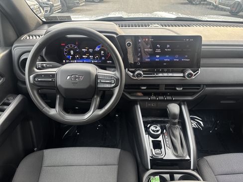 Used 2024 Chevrolet Colorado Trail Boss w/ Technology Package AWD/4WD image 2