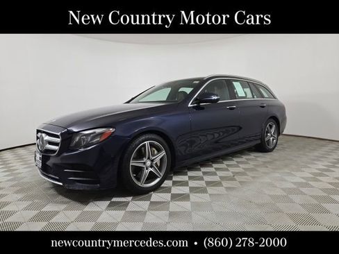 Certified 2017 Mercedes-Benz E 400 4MATIC Wagon image 3