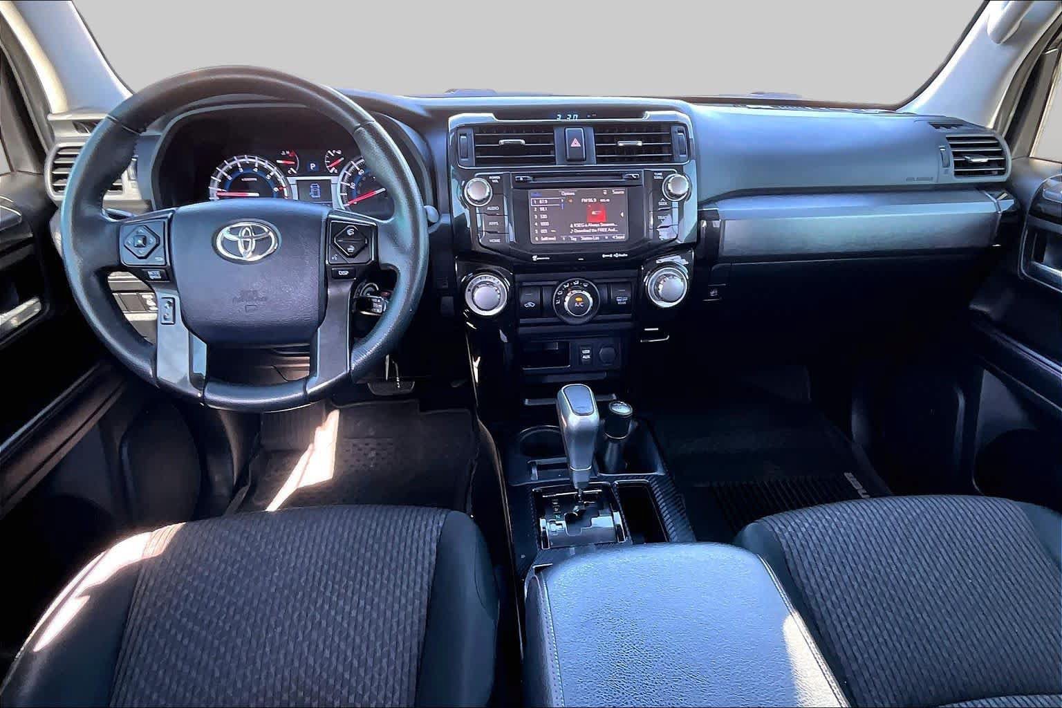 Used 2018 Toyota 4Runner TRD Off-Road w/ Convenience Package AWD/4WD image 15