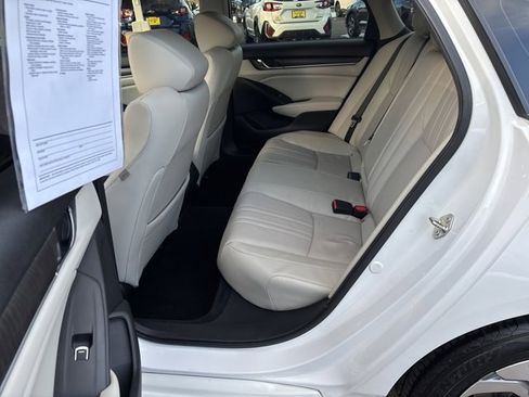 Used 2018 Honda Accord EX-L image 17