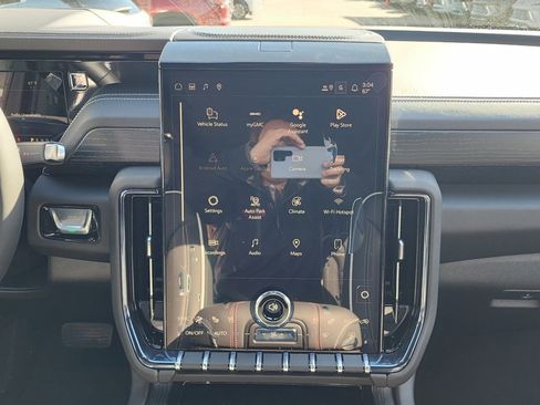 New 2026 GMC Yukon XL AT4 Ultimate image 30