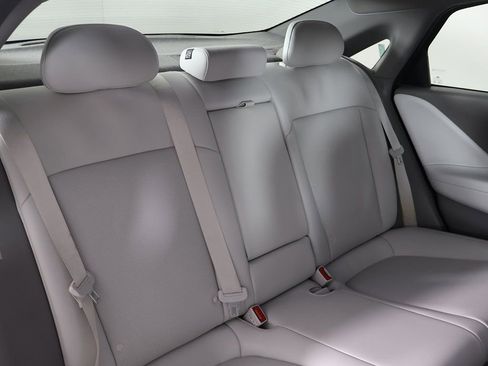 Used 2024 Hyundai Ioniq 6 SEL image 31