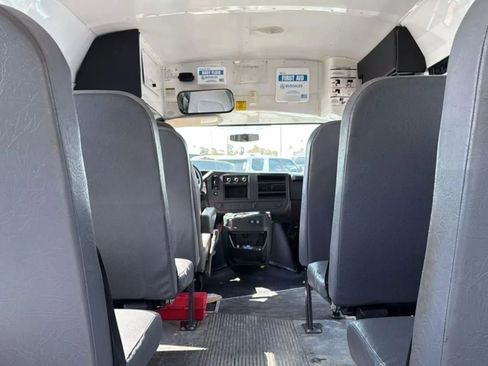 Used 2012 Chevrolet Express 3500 w/ School Bus Package image 43