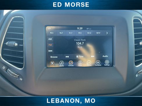 Used 2018 Jeep Compass Latitude w/ Popular Equipment Group FWD image 13