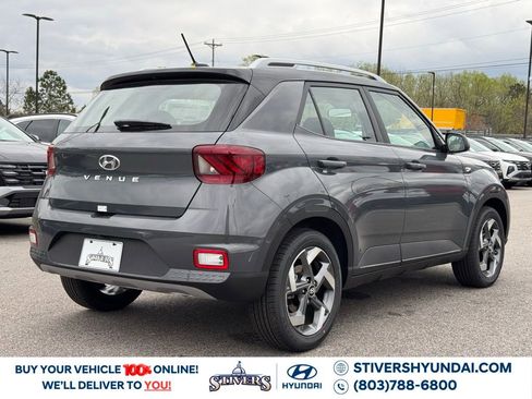 Certified 2025 Hyundai Venue Limited image 14