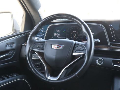 Used 2022 Cadillac Escalade ESV Sport Platinum AWD/4WD image 28