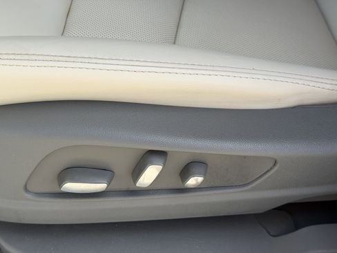 Used 2022 Cadillac XT5 Premium Luxury image 21