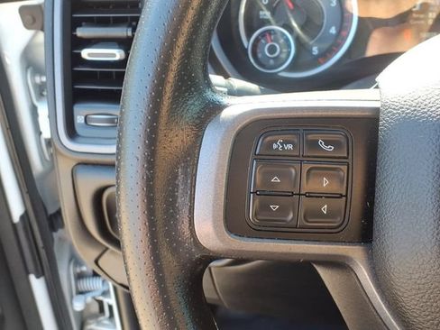 Used 2022 RAM 2500 Tradesman w/ Chrome Appearance Group AWD/4WD image 15